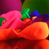 Schwarzlicht Party Deko Neon Luftballons Schwarzlicht Party Deko Neon Luftballons